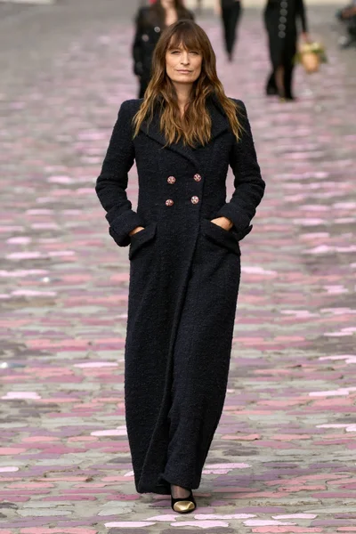 Look 1